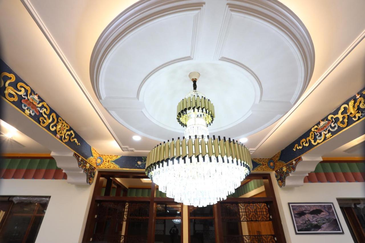Hotel The Grand Khasdan เลห์ ภายนอก รูปภาพ